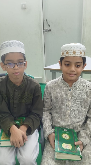 Fayyaz Islam Rayyan and Abdullah Tausif completed memorizing the 29th ...